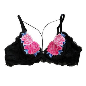 Victoria’s Secret PINK Black Triangle Lace Flower Applique Bralette L